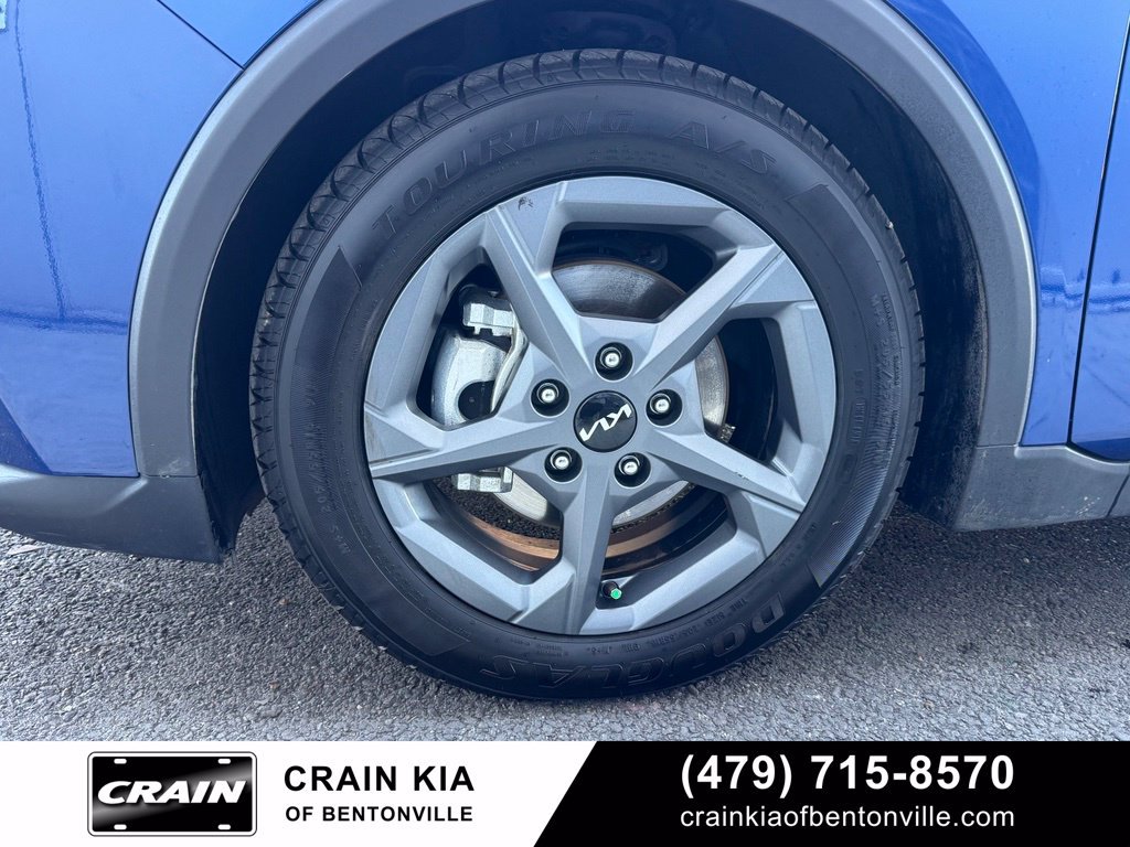 Certified 2025 Kia K4 FWD image 33