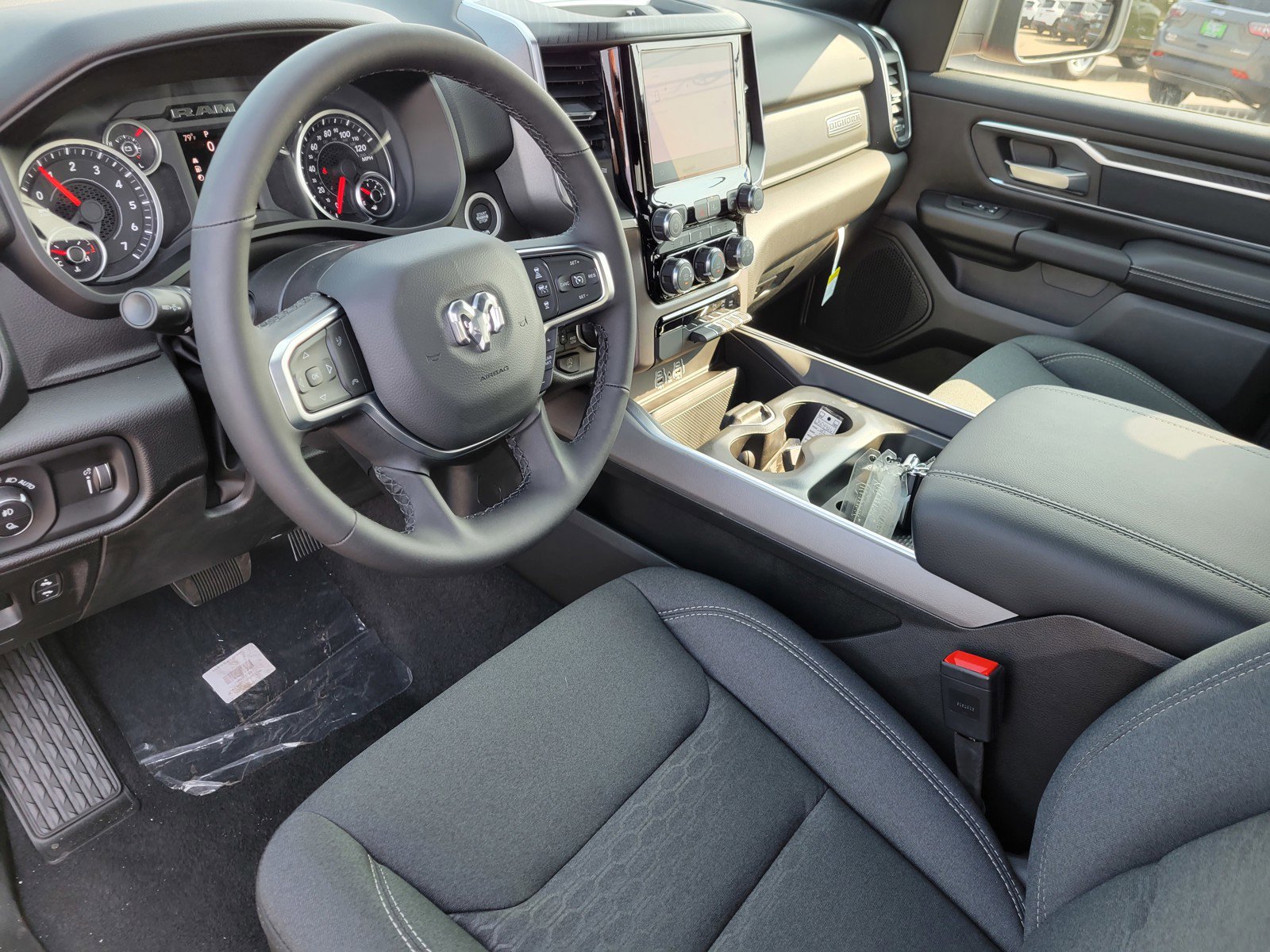 New 2025 RAM 1500 Big Horn image 4
