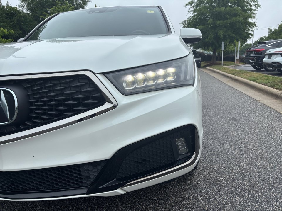 Used 2020 Acura MDX A-Spec AWD/4WD image 30