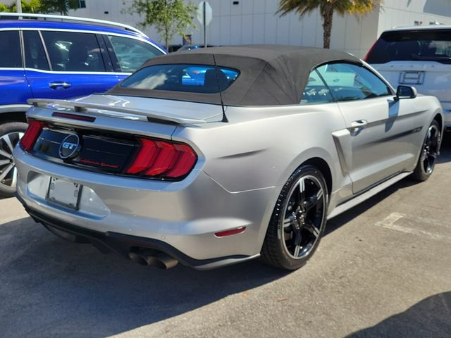 Used 2019 Ford Mustang GT Premium w/ Equipment Group 401A RWD image 4