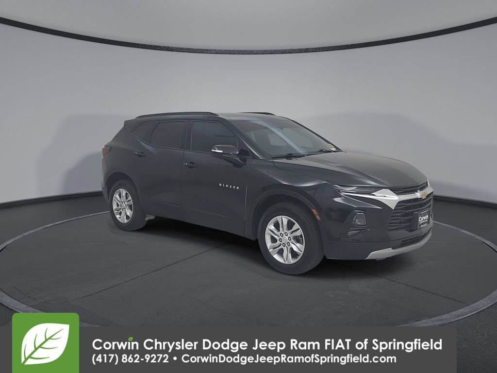 Used 2022 Chevrolet Blazer LT image 3