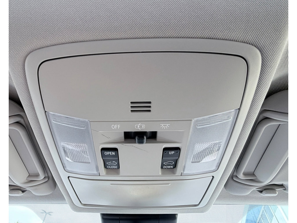 Used 2017 Toyota RAV4 XLE FWD image 15
