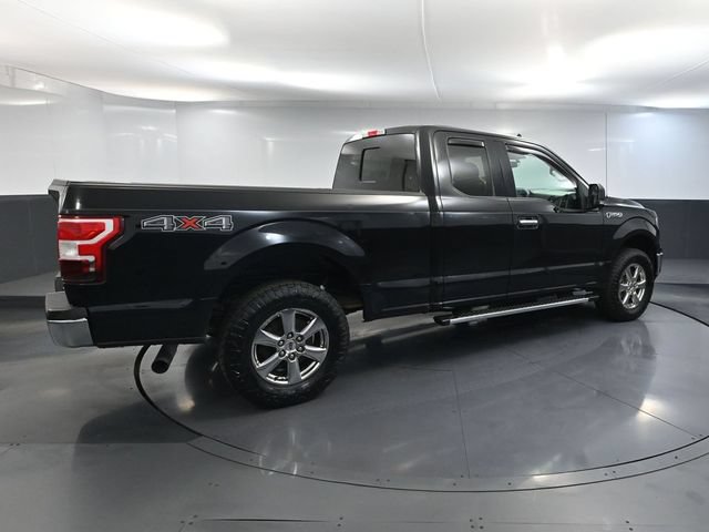 Used 2019 Ford F150 XLT w/ Equipment Group 302A Luxury AWD/4WD image 3