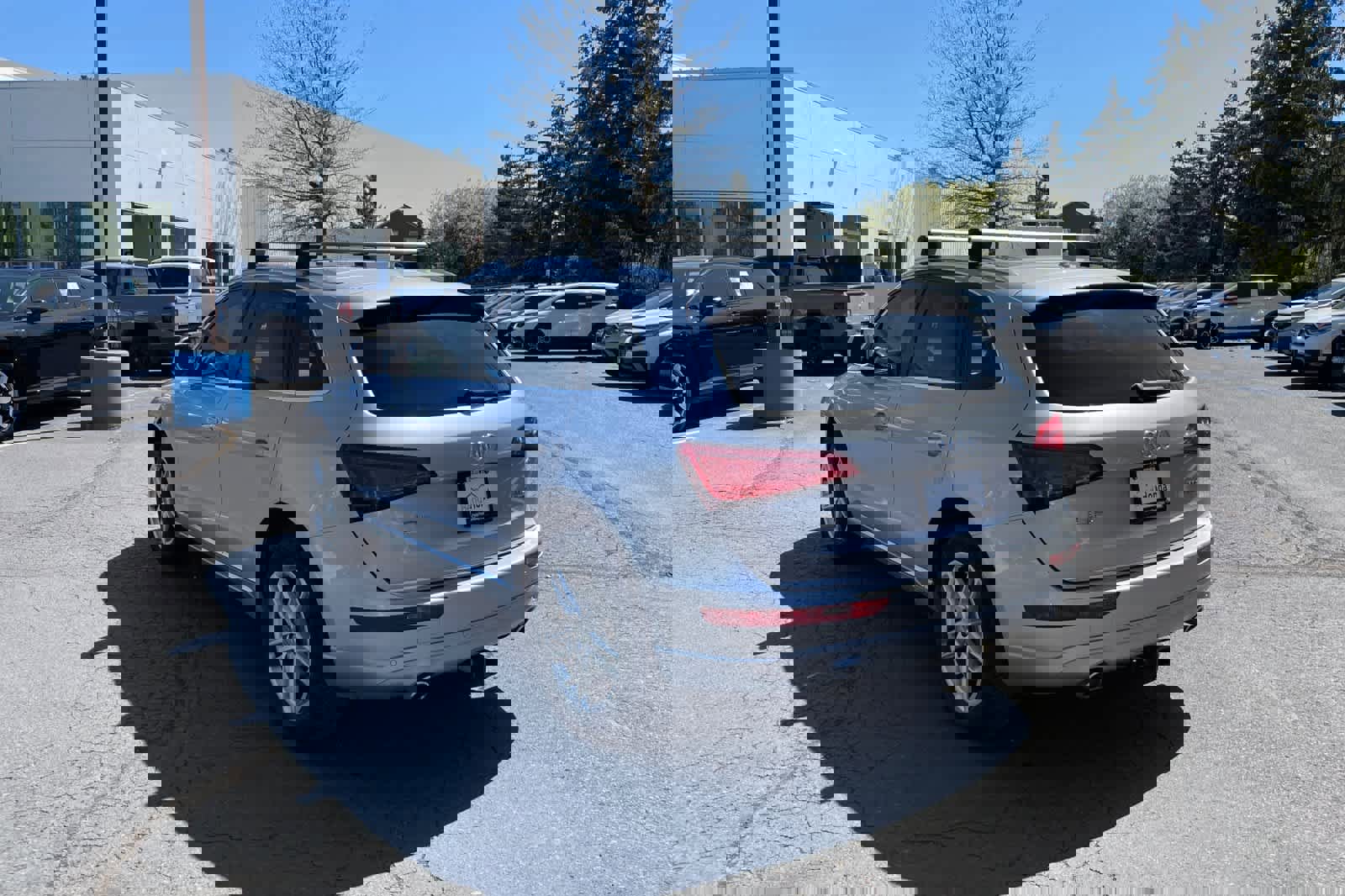 Used 2015 Audi Q5 TDI Premium Plus w/ Technology Package AWD/4WD image 3