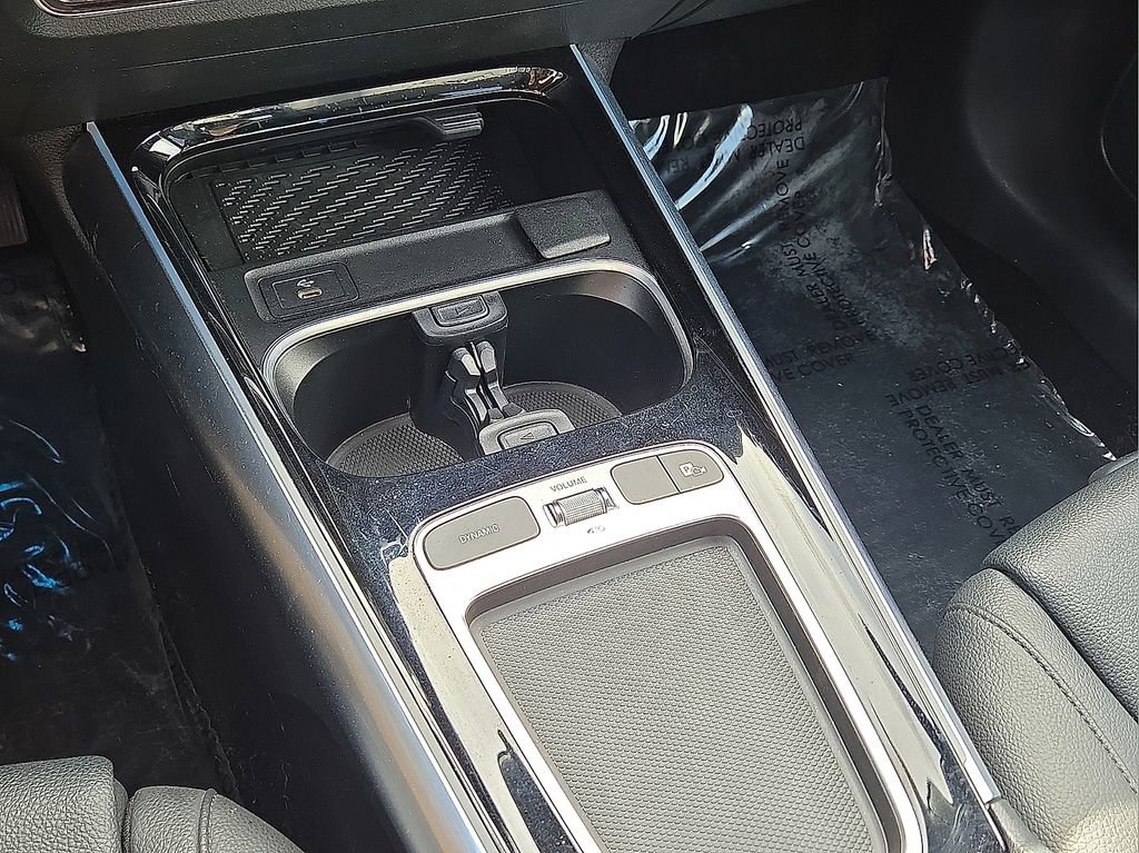Used 2025 Mercedes-Benz GLA 250 image 29