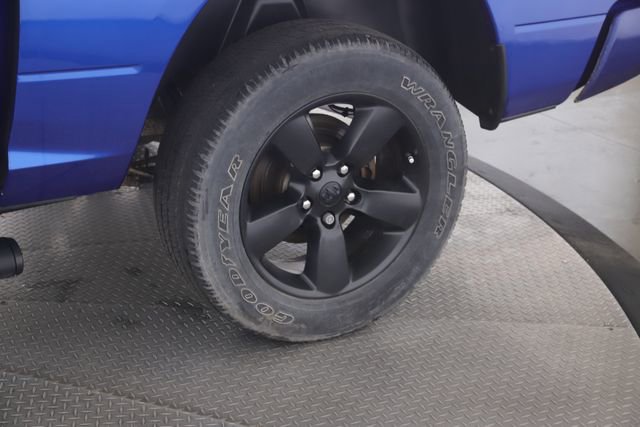 Used 2019 RAM 1500 Express w/ Wheel & Sound Group AWD/4WD image 14