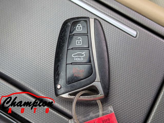Used 2015 Hyundai Genesis 5.0 RWD image 30