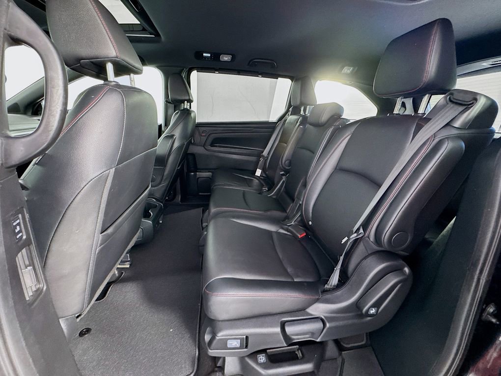 Used 2024 Honda Odyssey Sport image 23