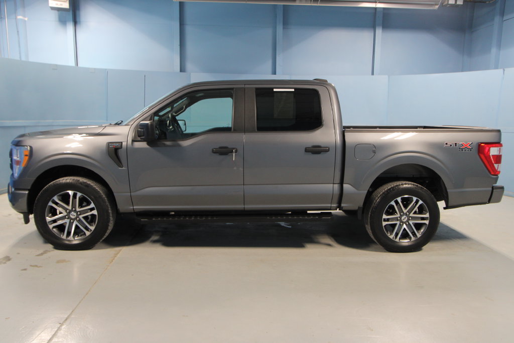 Used 2022 Ford F150 XL w/ STX Appearance Package AWD/4WD image 24