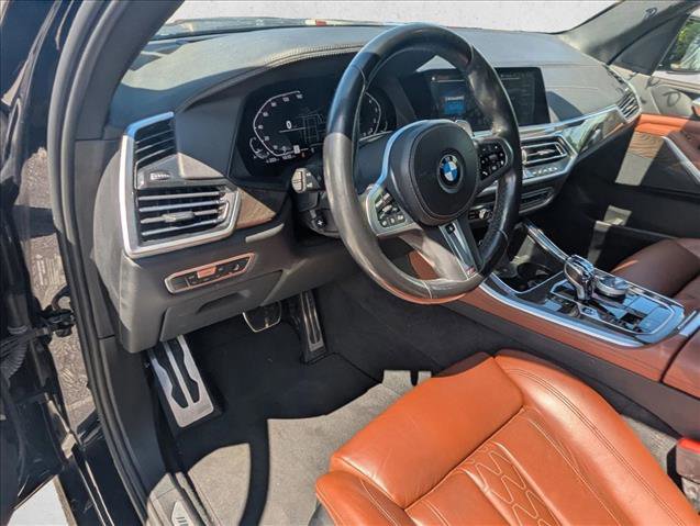 Used 2022 BMW X5 xDrive40i w/ M Sport Package AWD/4WD image 11