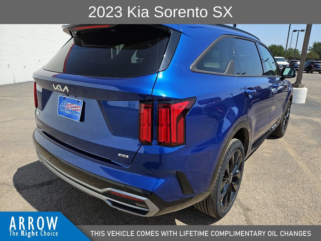 Used 2023 Kia Sorento SX AWD/4WD image 12