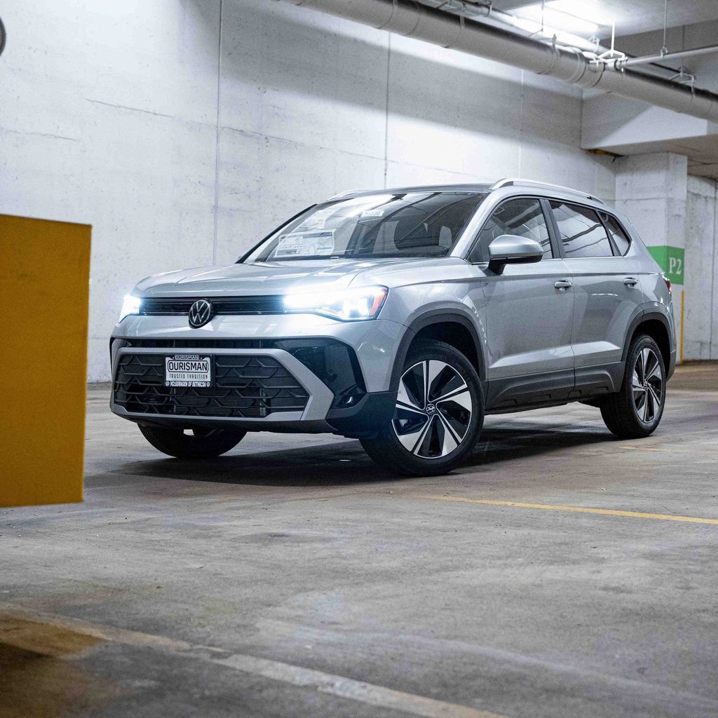 New 2026 Volkswagen Taos SE
