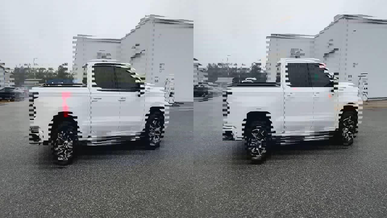 Used 2024 Chevrolet Silverado 1500 RST image 9