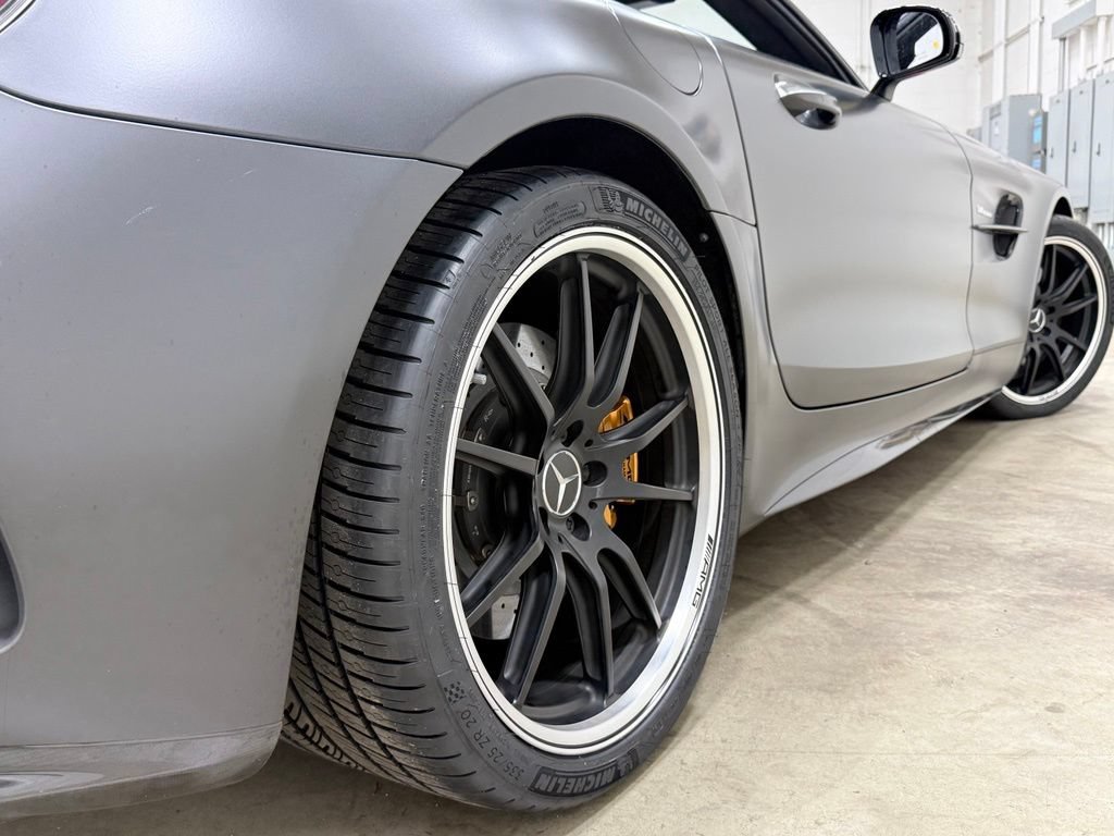 Used 2020 Mercedes-Benz AMG GT R image 26