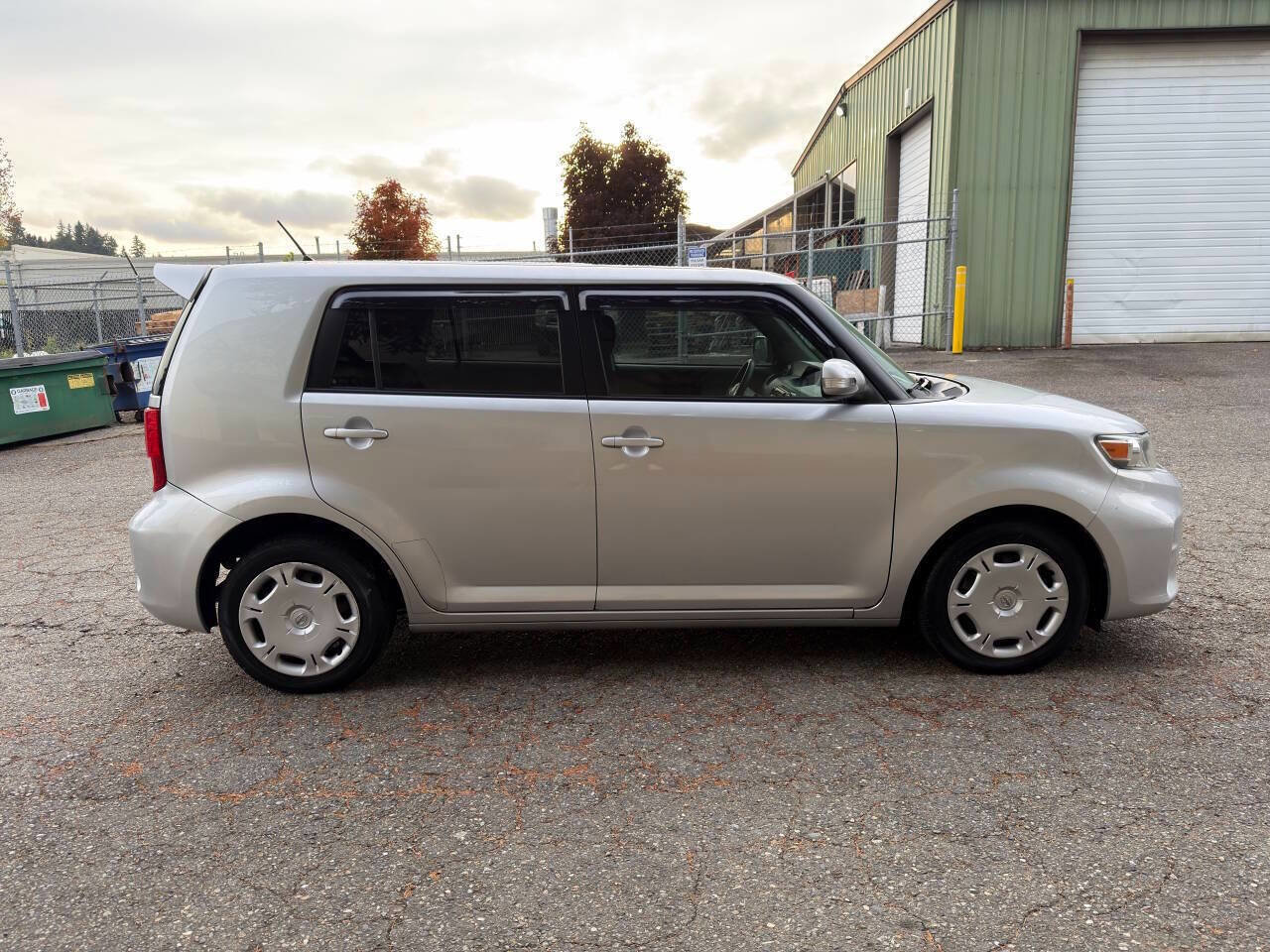 Used 2011 Scion xB image 4