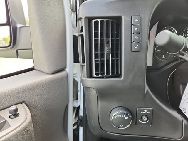 New 2026 GMC Savana 2500 Extended w/ Safety Package RWD image 20