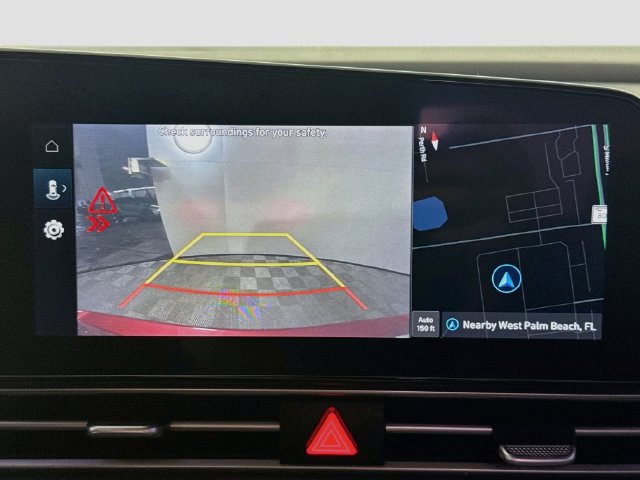 Used 2023 Hyundai Elantra SEL w/ Convenience Package FWD image 18