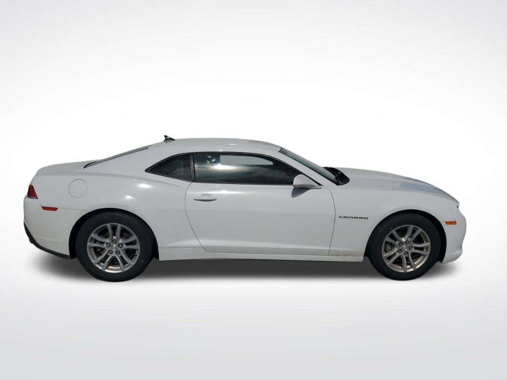 Used 2015 Chevrolet Camaro LS RWD image 5