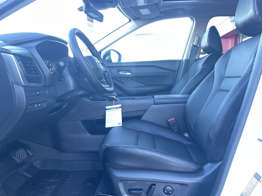 New 2026 Nissan Rogue SV image 10