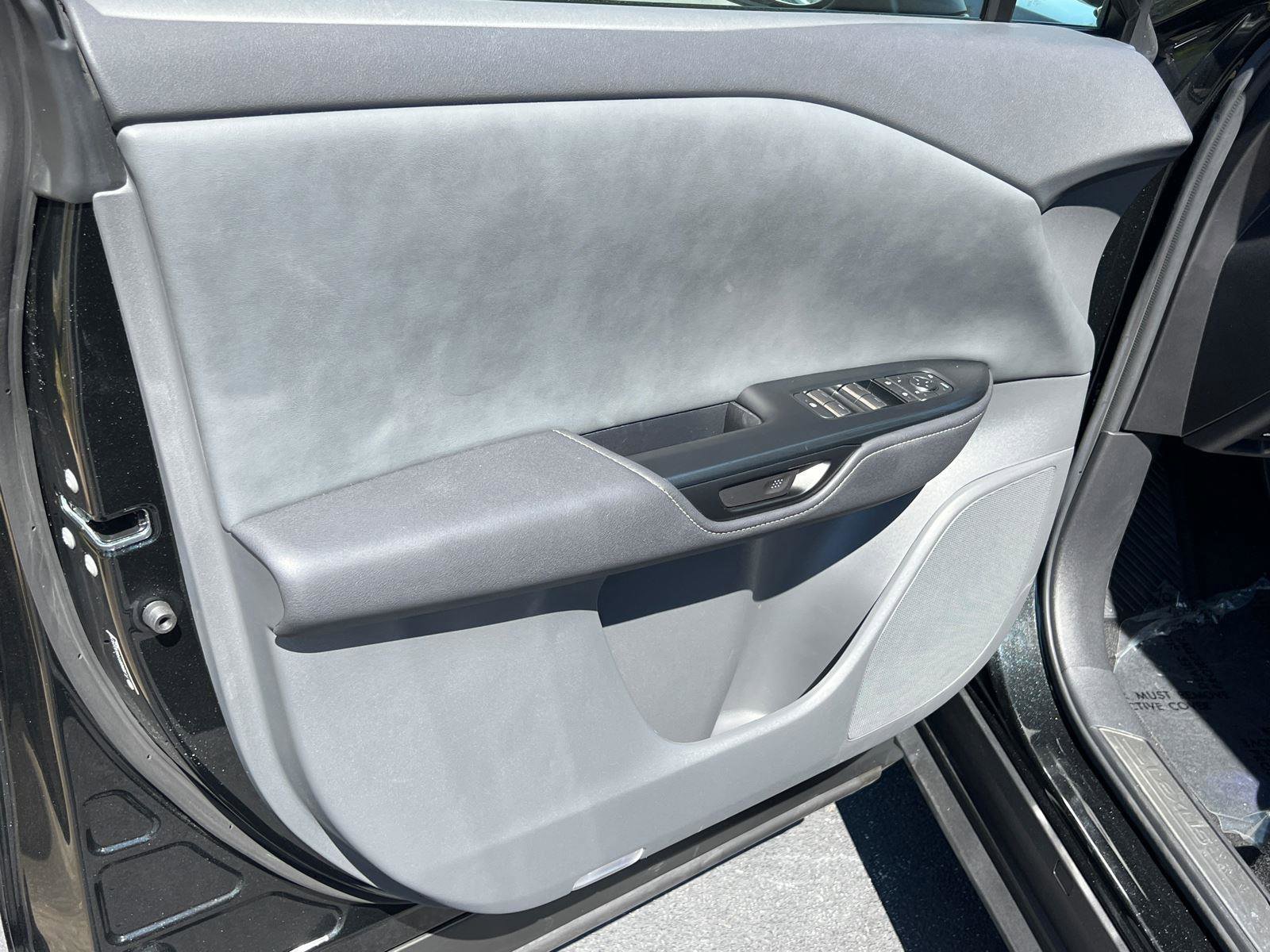 Used 2024 Lexus RZ 300e Premium w/ Accessory Package (Z1) image 11