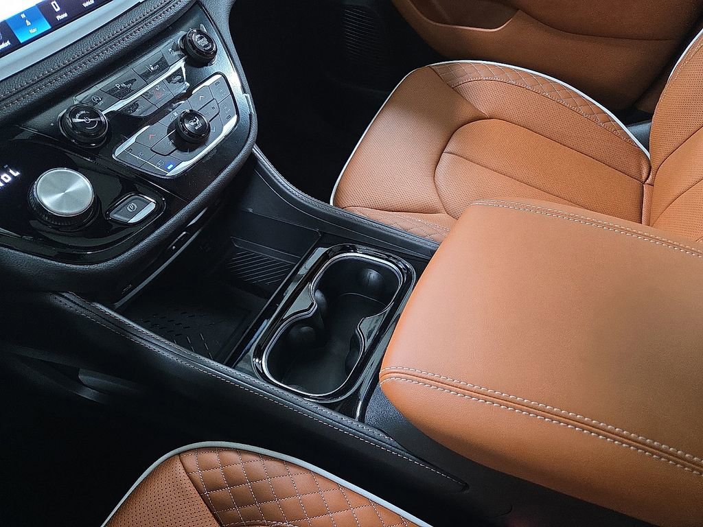 New 2026 Chrysler Pacifica Pinnacle FWD image 25