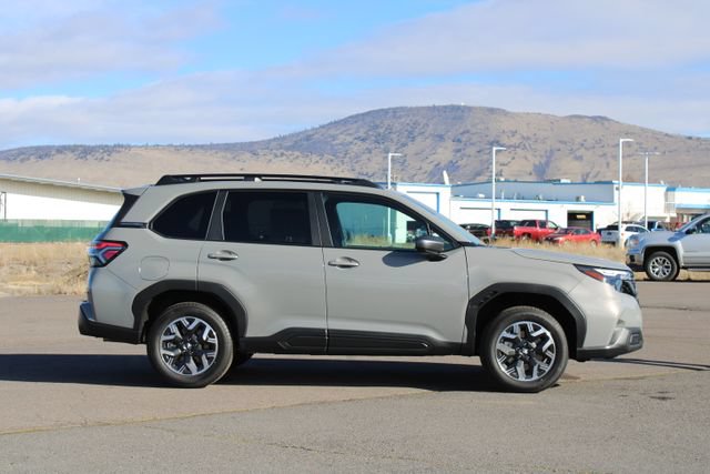New 2026 Subaru Forester Premium AWD/4WD image 7