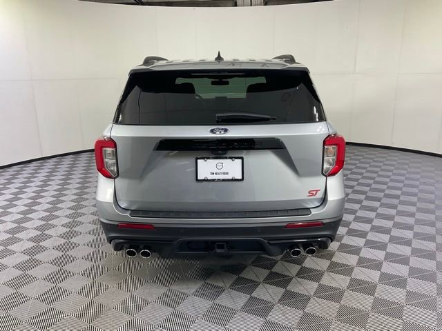 Used 2024 Ford Explorer ST w/ Equipment Group 401A image 5