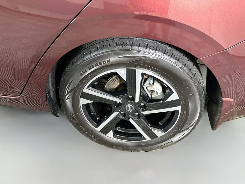 Used 2024 Nissan Sentra SV FWD image 32