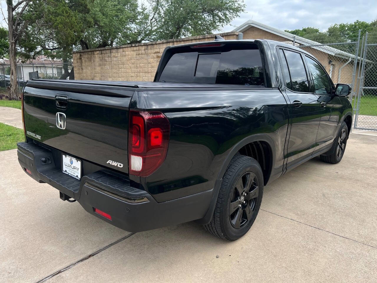Used 2017 Honda Ridgeline Black Edition image 15