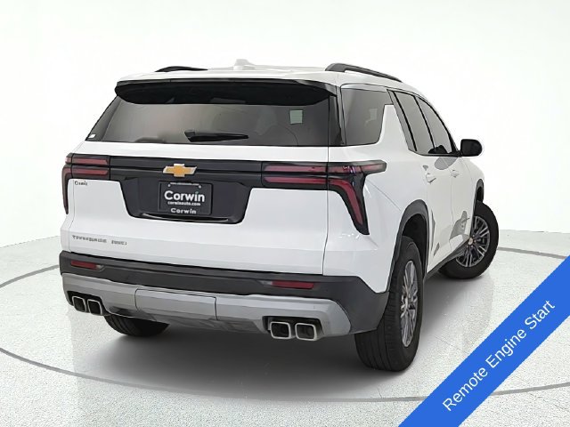 Used 2025 Chevrolet Traverse LT AWD/4WD image 5