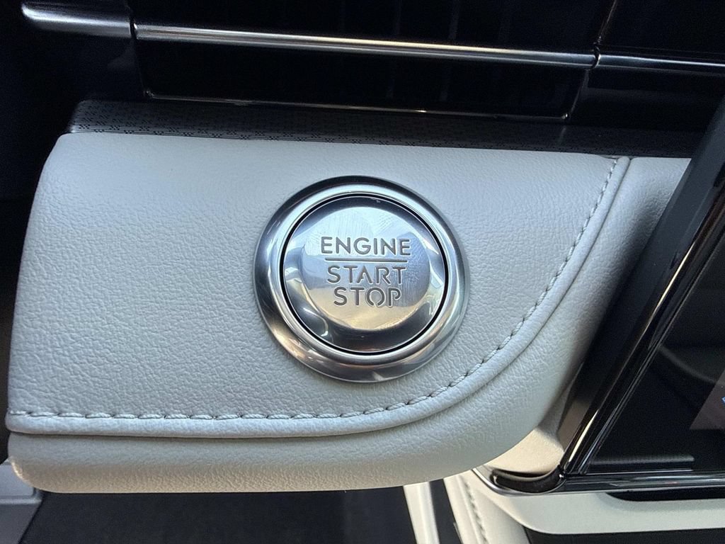 Certified 2026 Lincoln Nautilus Premier AWD/4WD image 28