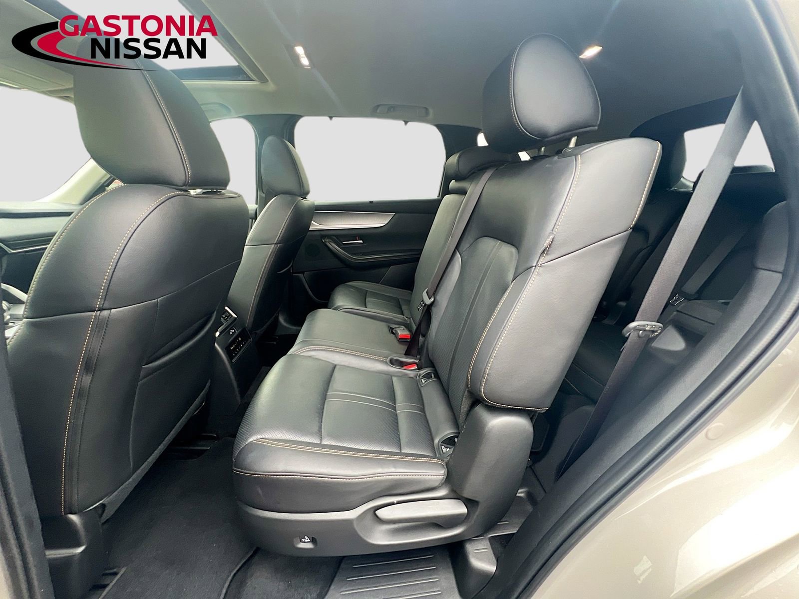 Used 2025 MAZDA CX-90 3.3 Turbo w/ Preferred Package image 32