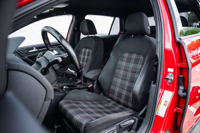 Used 2015 Volkswagen GTI S FWD image 5