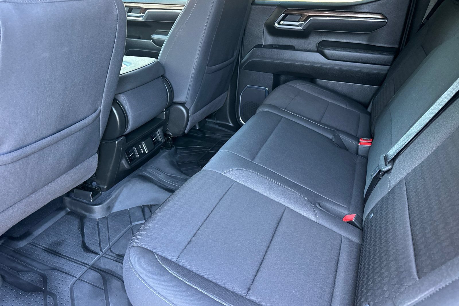 Used 2024 Chevrolet Silverado 1500 LT w/ All Star Edition Plus RWD image 12