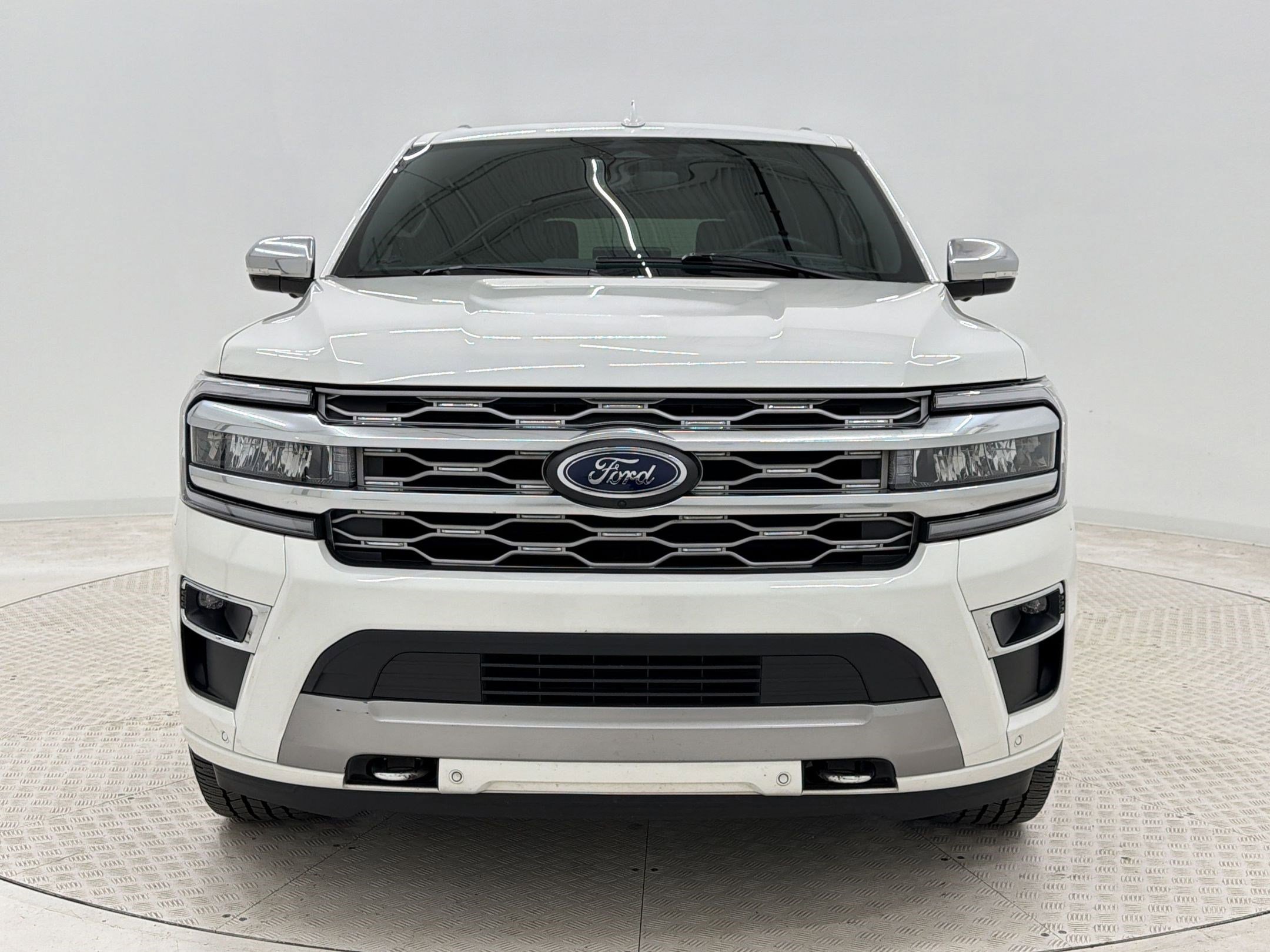 Used 2022 Ford Expedition Platinum image 5