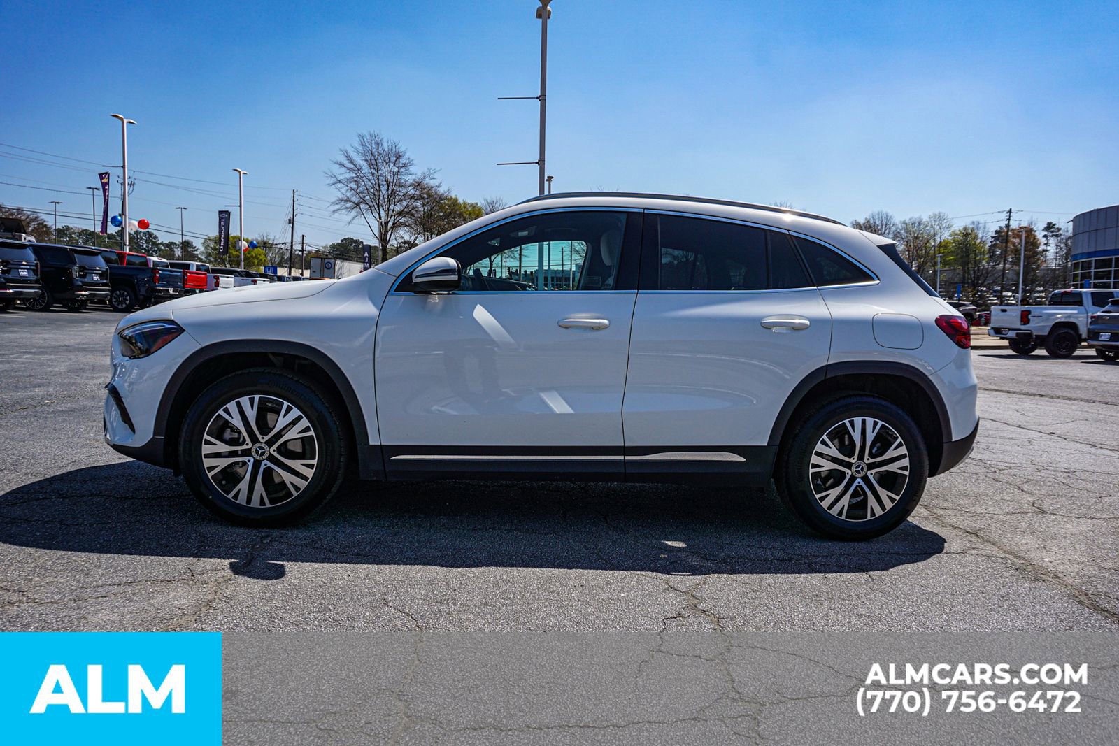 Used 2025 Mercedes-Benz GLA 250 4MATIC image 10