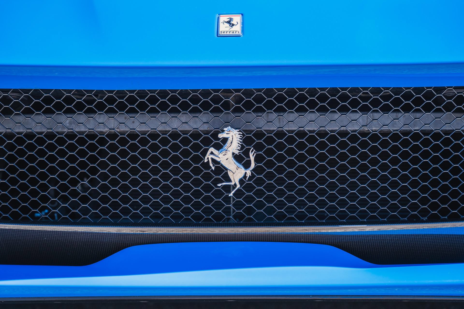 Used 2022 Ferrari 812 GTS RWD image 36