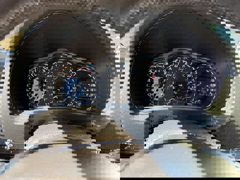 Used 2015 Nissan Versa Note SV image 13