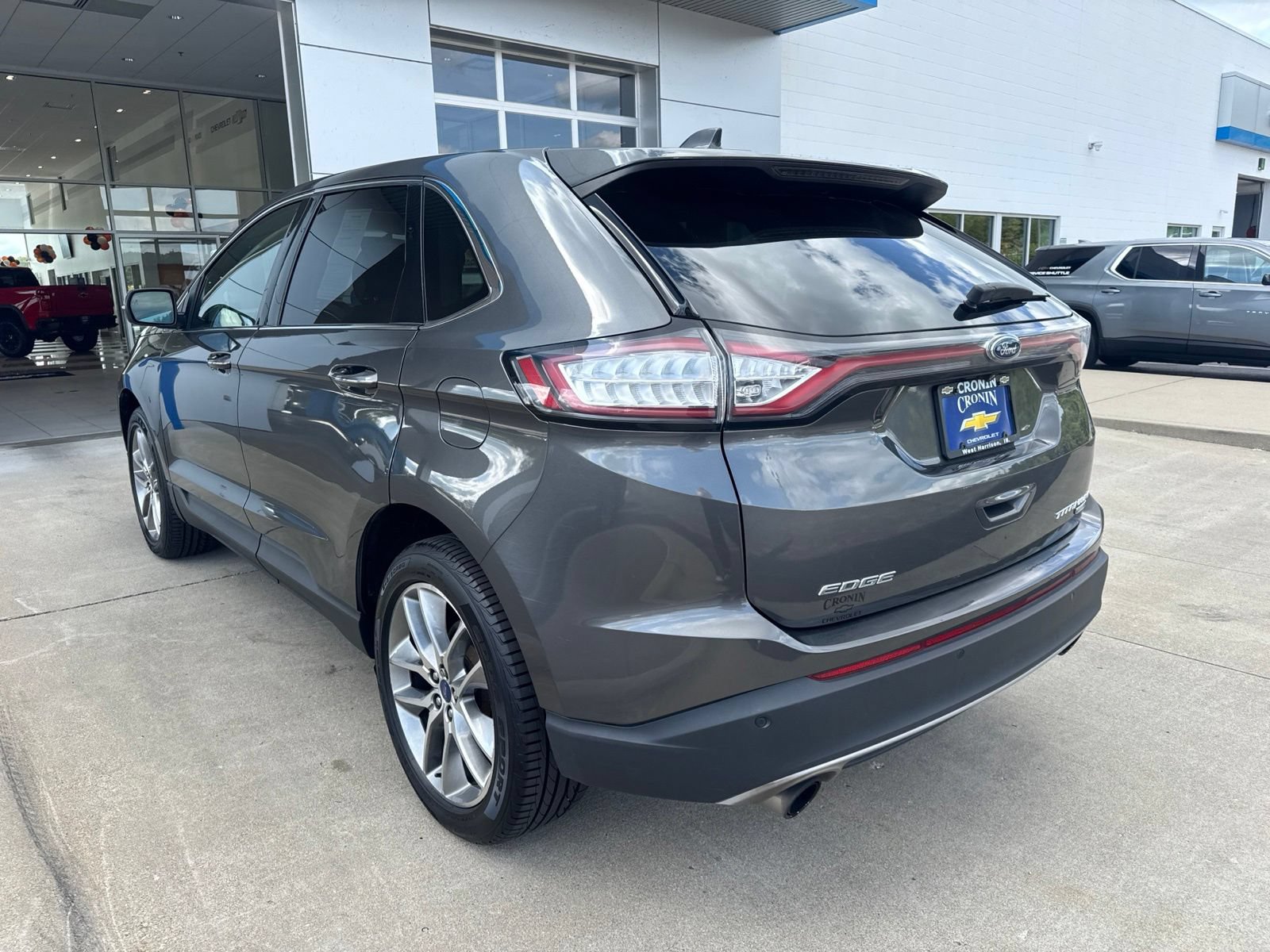 Used 2017 Ford Edge Titanium w/ Equipment Group 301A AWD/4WD image 8