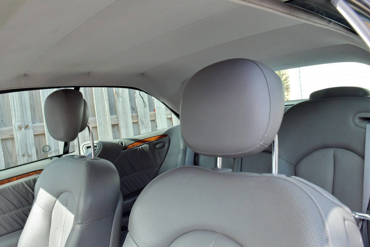 Used 2006 Mercedes-Benz CLK 350 Cabriolet image 12