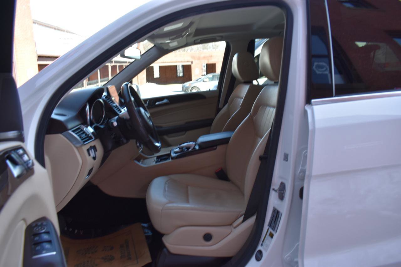 Used 2018 Mercedes-Benz GLE 350 GLE 350 4MATIC SUV image 12