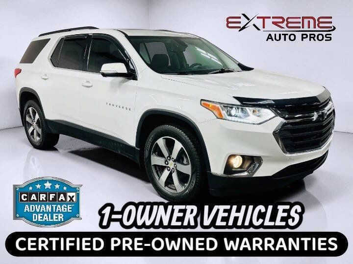 Used 2020 Chevrolet Traverse LT w/ LT Premium Package AWD/4WD image 1