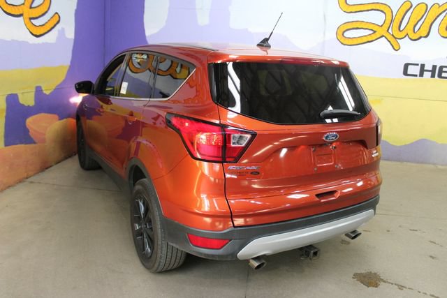 Used 2019 Ford Escape SE FWD image 6