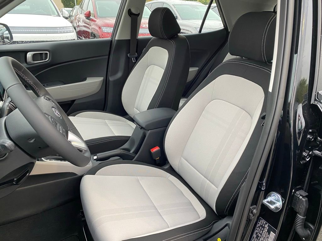 New 2026 Hyundai Venue SEL image 22