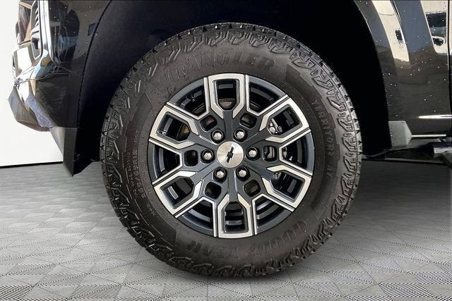 Used 2023 Chevrolet Colorado Z71 w/ Z71 Convenience Package 2 image 21