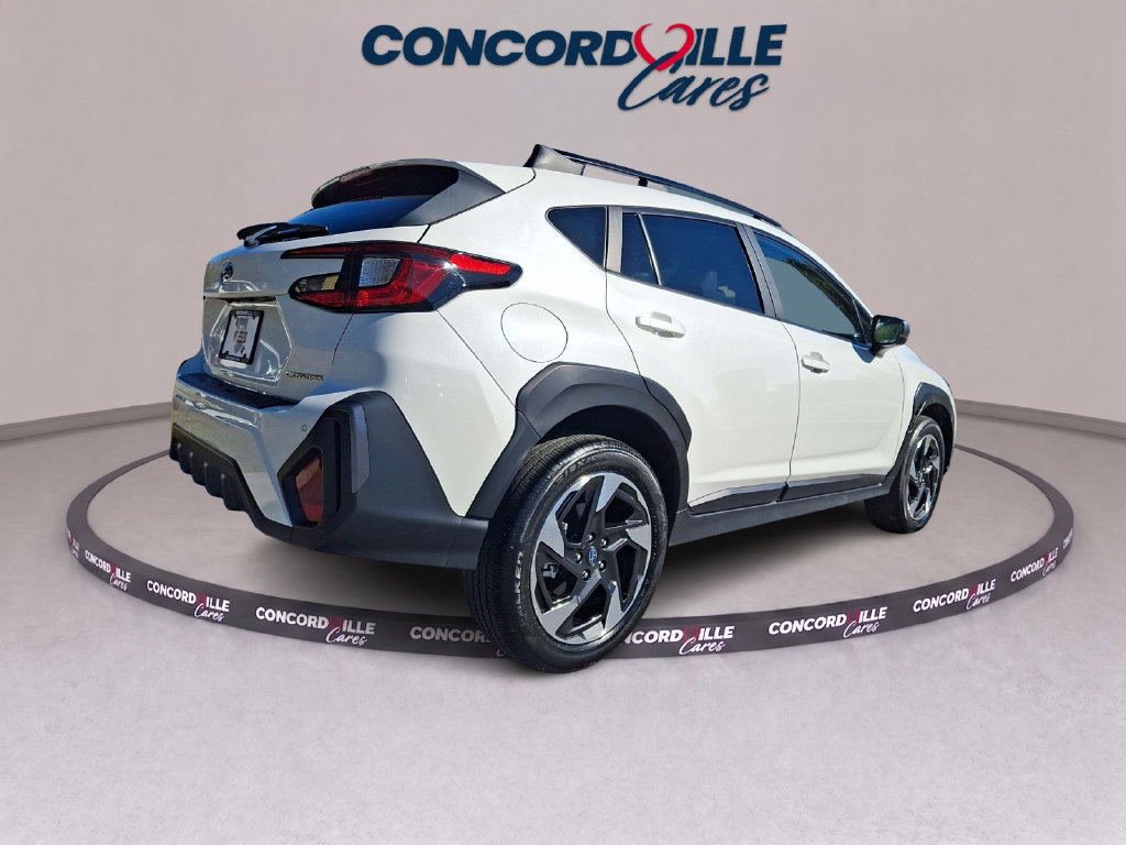 Used 2024 Subaru Crosstrek 2.5i Limited w/ Crosstrek Mirror Package AWD/4WD image 7