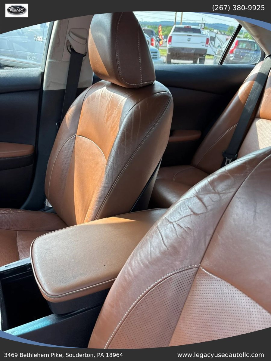 Used 2012 Lexus ES 350 w/ Touring Special Edition FWD image 21