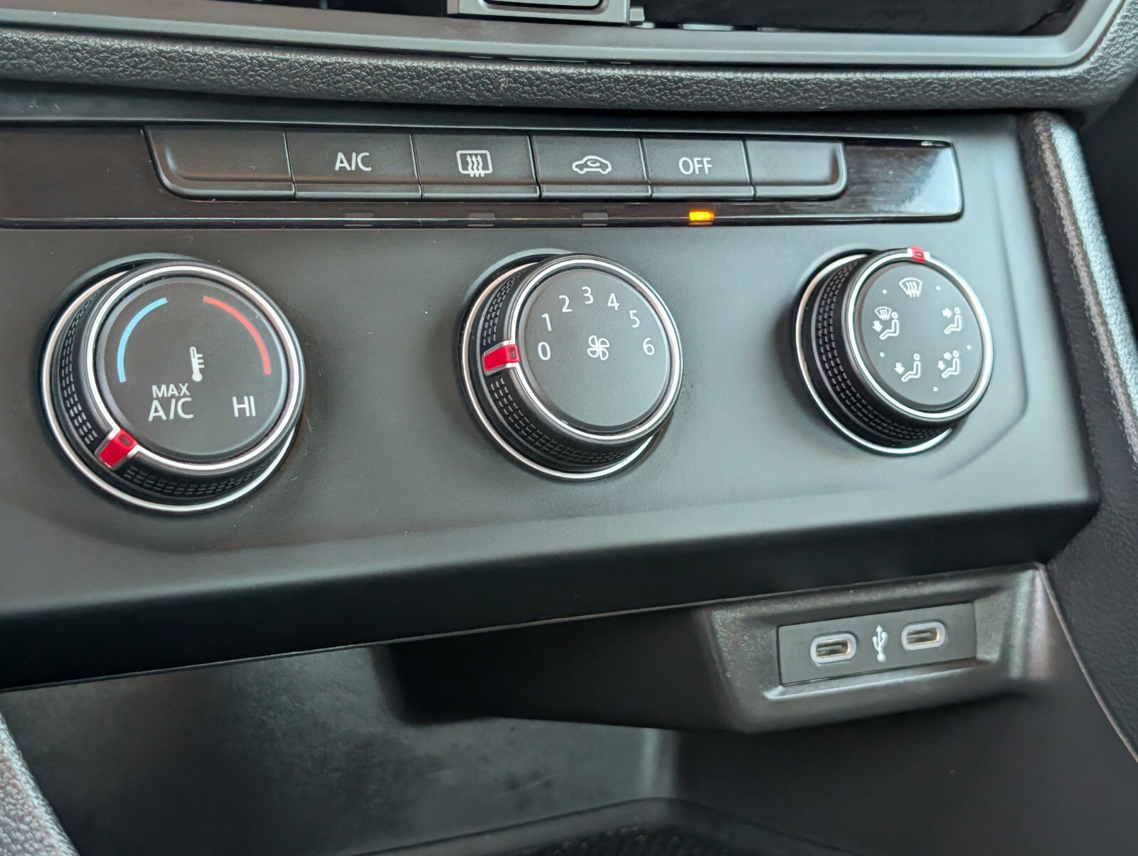 Used 2024 Volkswagen Jetta S FWD image 6