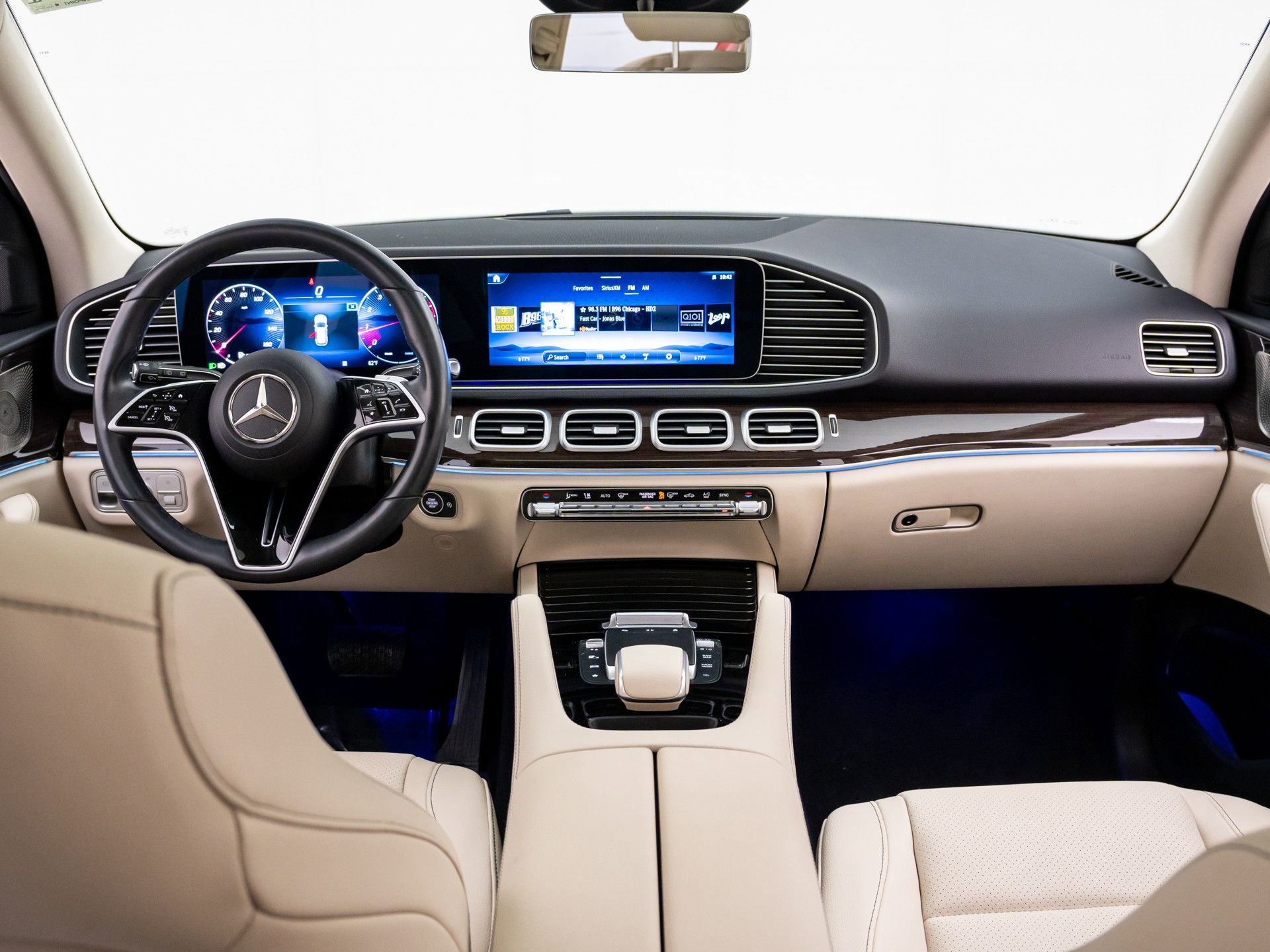 Certified 2024 Mercedes-Benz GLE 450 4MATIC image 10