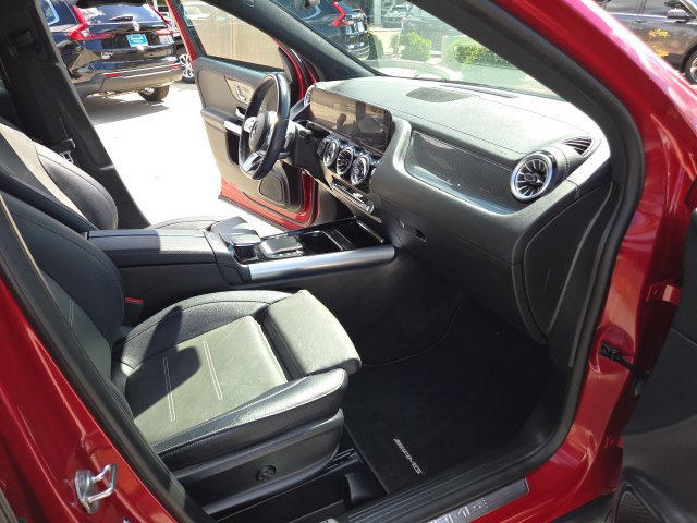 Used 2022 Mercedes-Benz GLA 35 AMG 4MATIC image 29